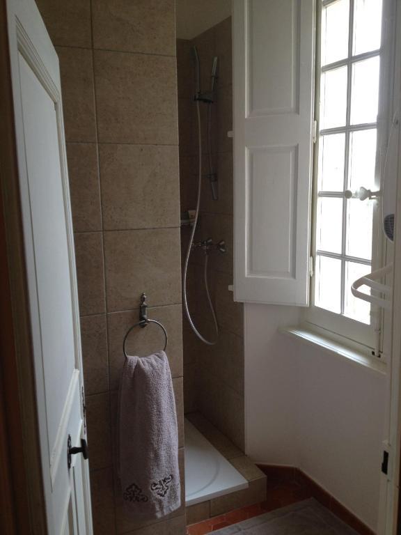 B&B Domaine Le Clos Du Pavillon Brignoles Ruang foto