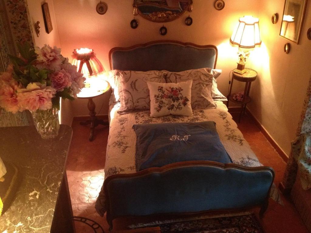 B&B Domaine Le Clos Du Pavillon Brignoles Bagian luar foto