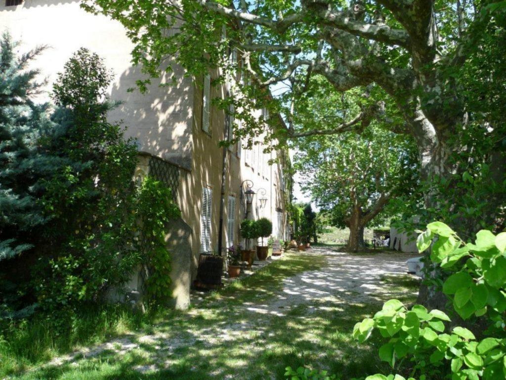 B&B Domaine Le Clos Du Pavillon Brignoles Bagian luar foto