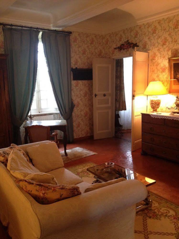 B&B Domaine Le Clos Du Pavillon Brignoles Bagian luar foto